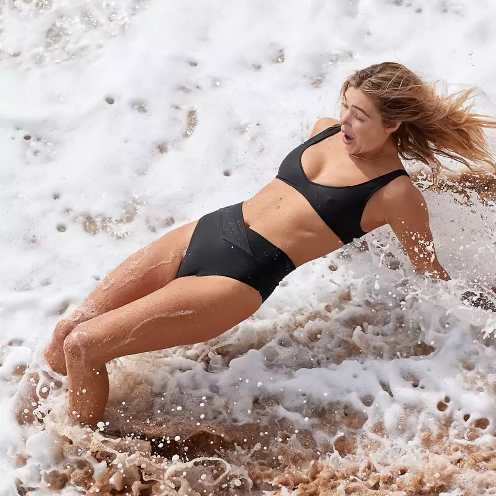 Crossover High Cut Cheeky Bikini Bottom